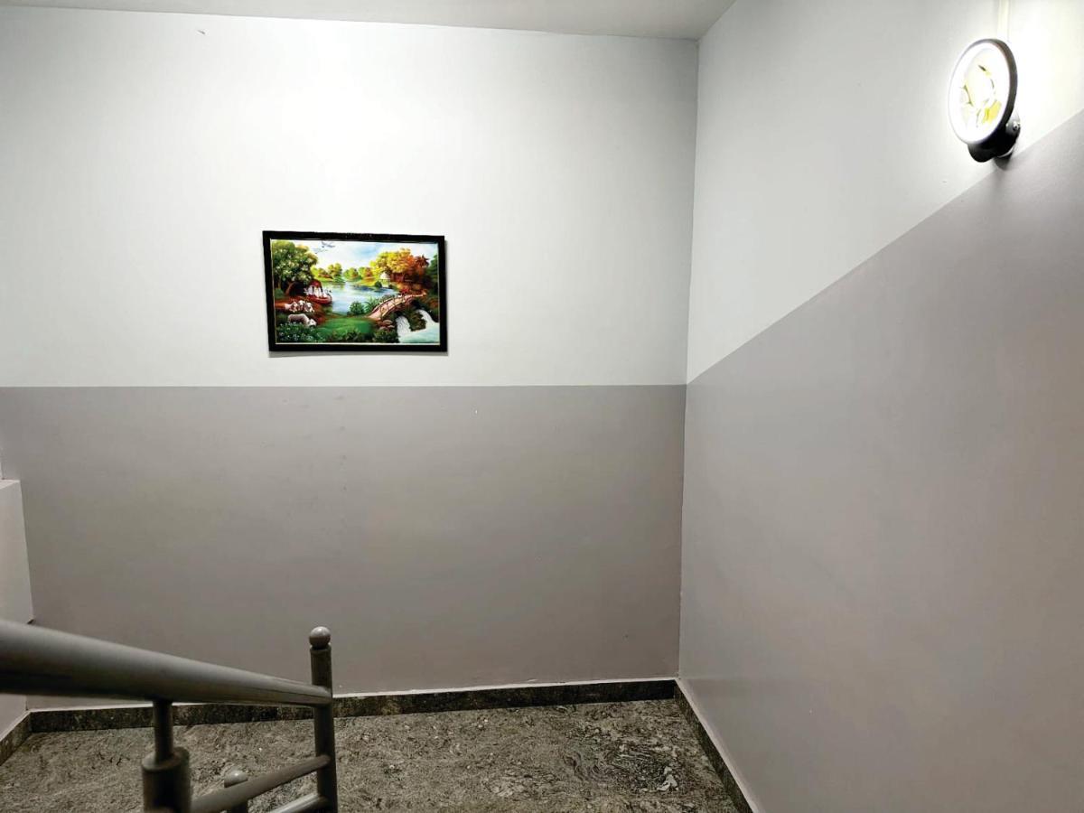 Vbh Inn- Affordable And Budget Friendly Jigani 외부 사진