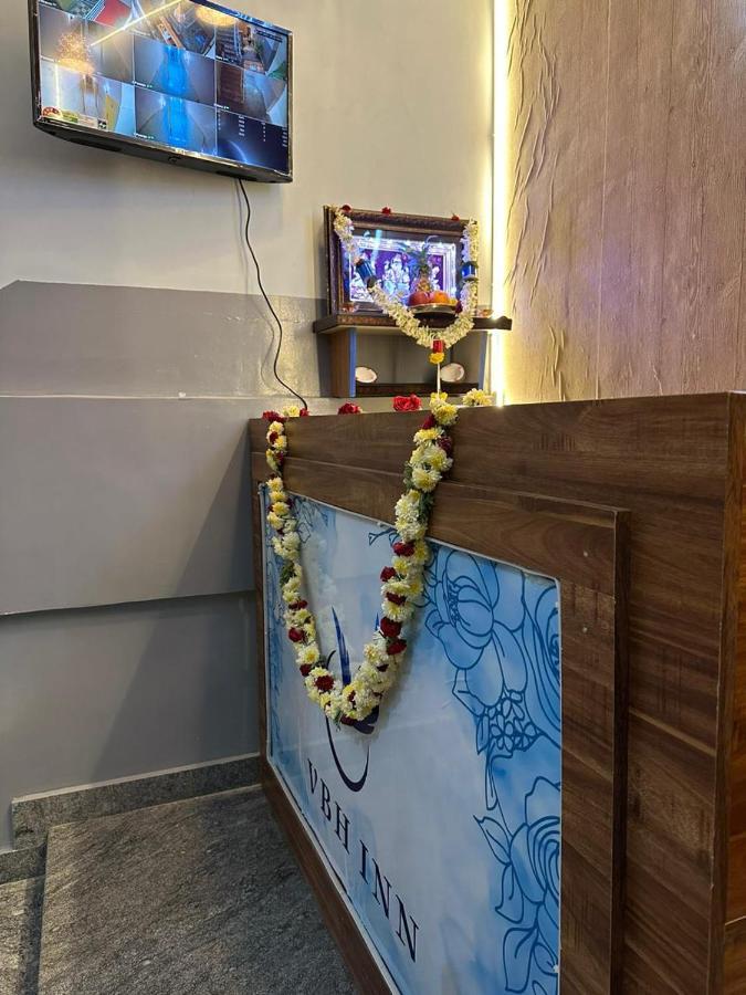 Vbh Inn- Affordable And Budget Friendly Jigani 외부 사진