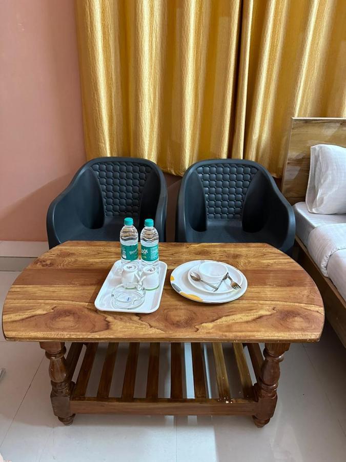 Vbh Inn- Affordable And Budget Friendly Jigani 외부 사진