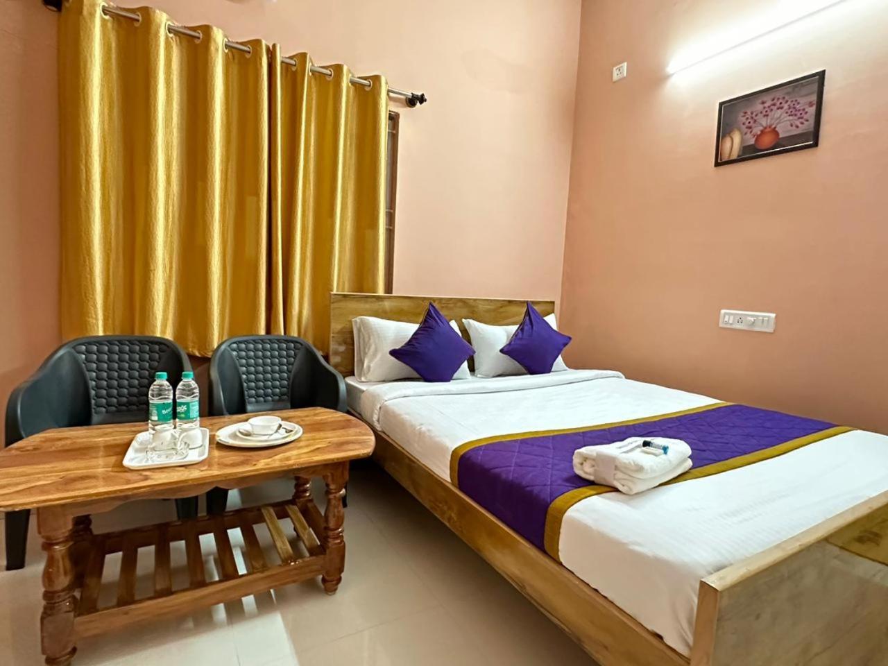 Vbh Inn- Affordable And Budget Friendly Jigani 외부 사진