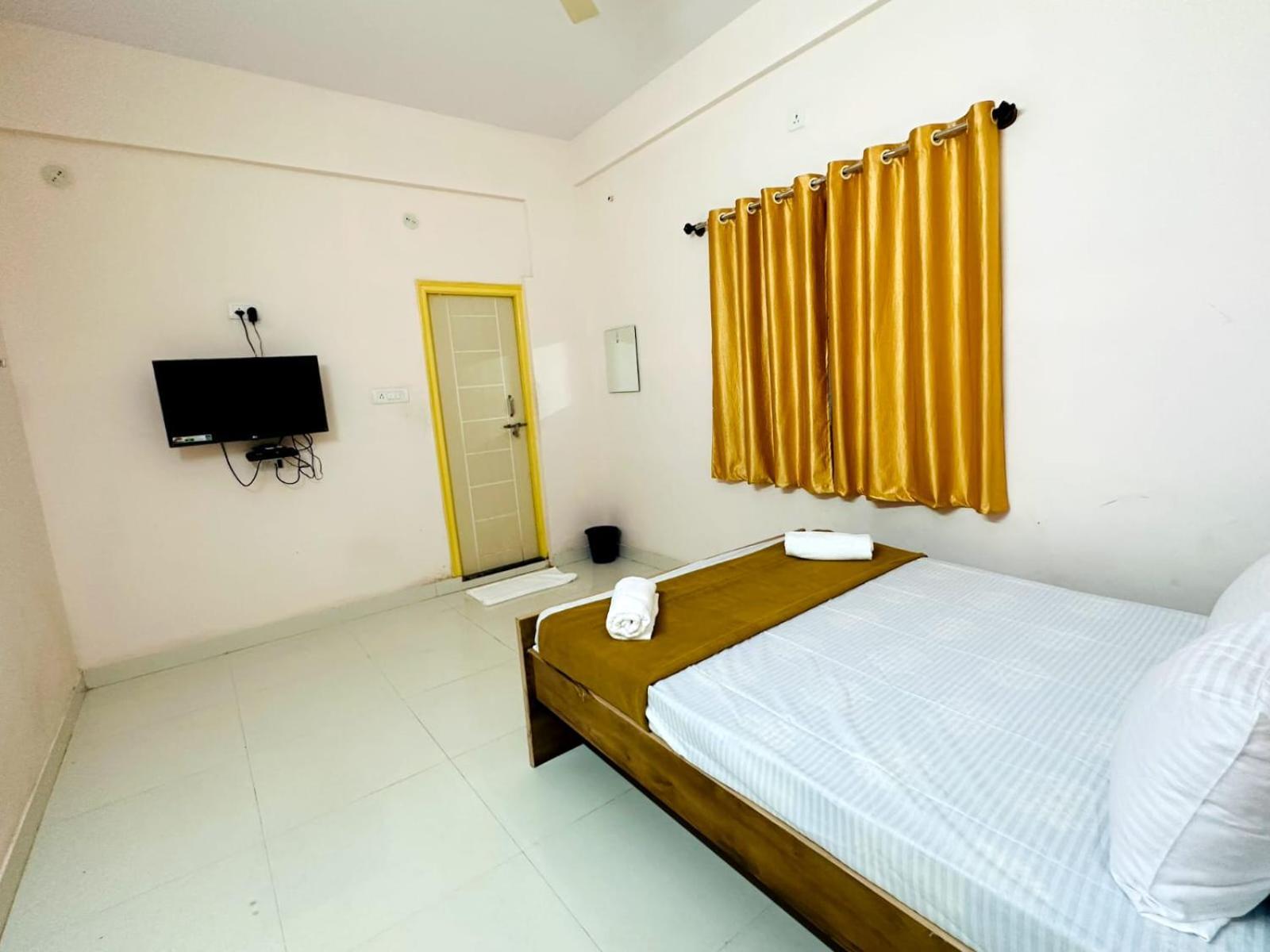 Vbh Inn- Affordable And Budget Friendly Jigani 외부 사진